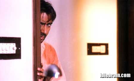 12 va anthastu - ramgopal varma's film