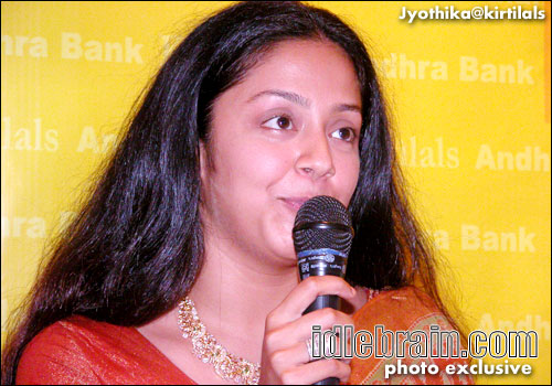 jyothika launches swarnapurnam scheme