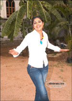 Kamalinee Mukherje