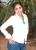 Kamalinee Mukherje