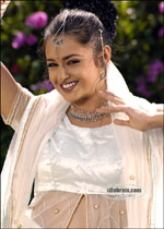 neethone nenunna