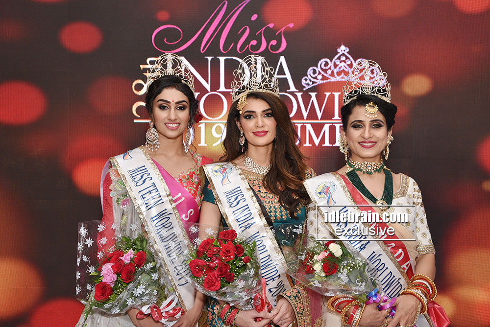 Esha Kode, the reigning Miss Teen India USA represented USA at the Miss