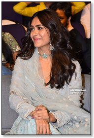 Mrunal Thakur photo gallery - Telugu cinema actress